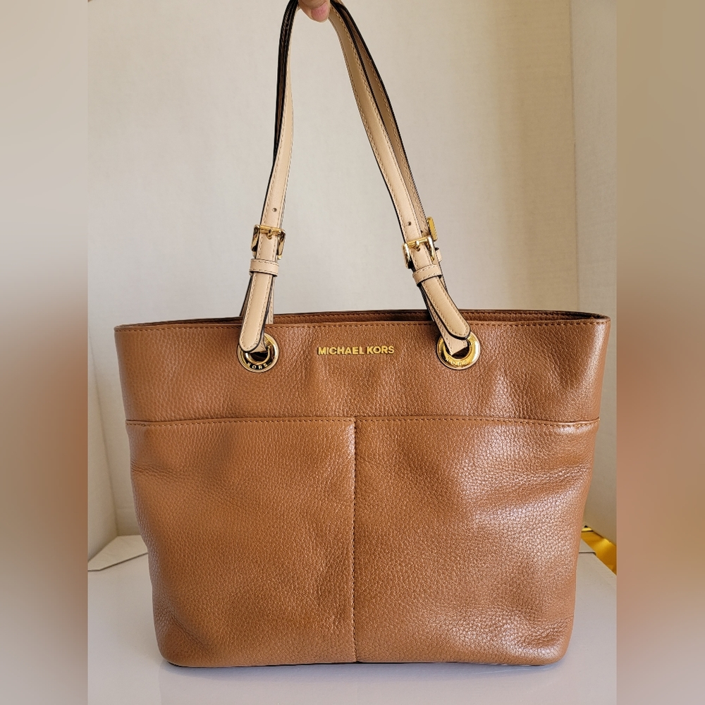 Michael Kors Bedford Medium Brown